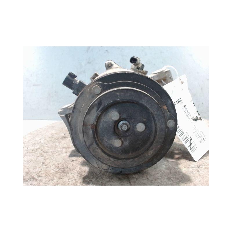COMPRESSEUR AIR CONDITIONNE FORD FIESTA
