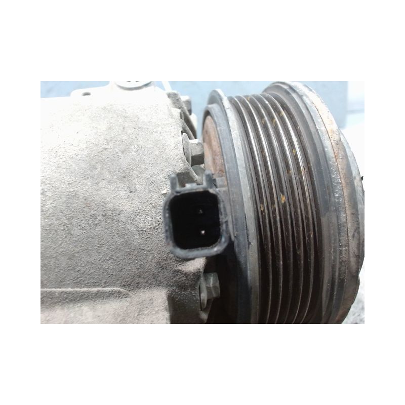 COMPRESSEUR AIR CONDITIONNE FORD FIESTA