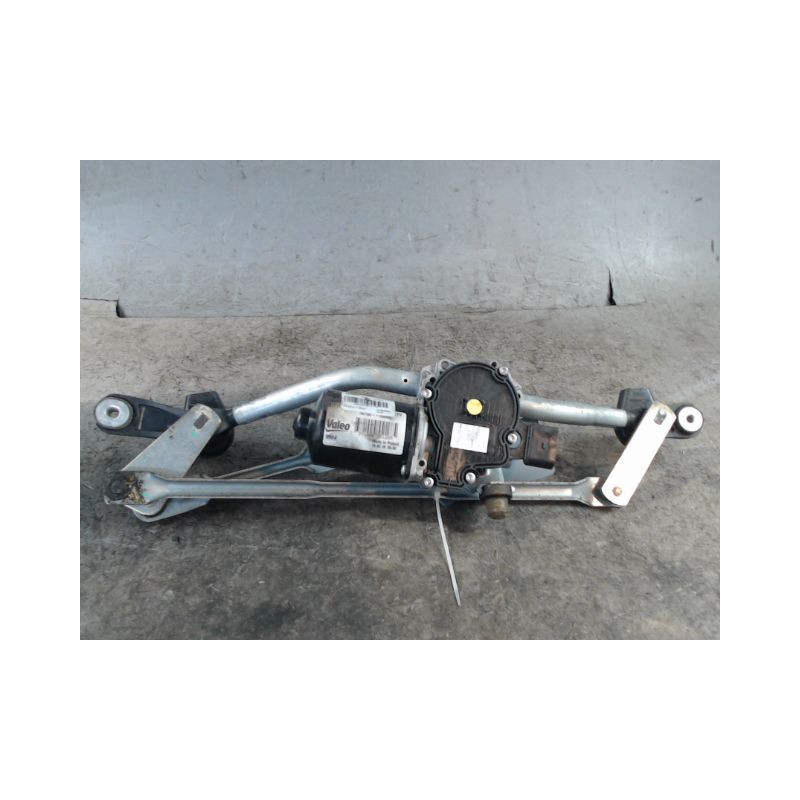 MOTEUR ESSUIE-GLACE AVANT HYUNDAI I20