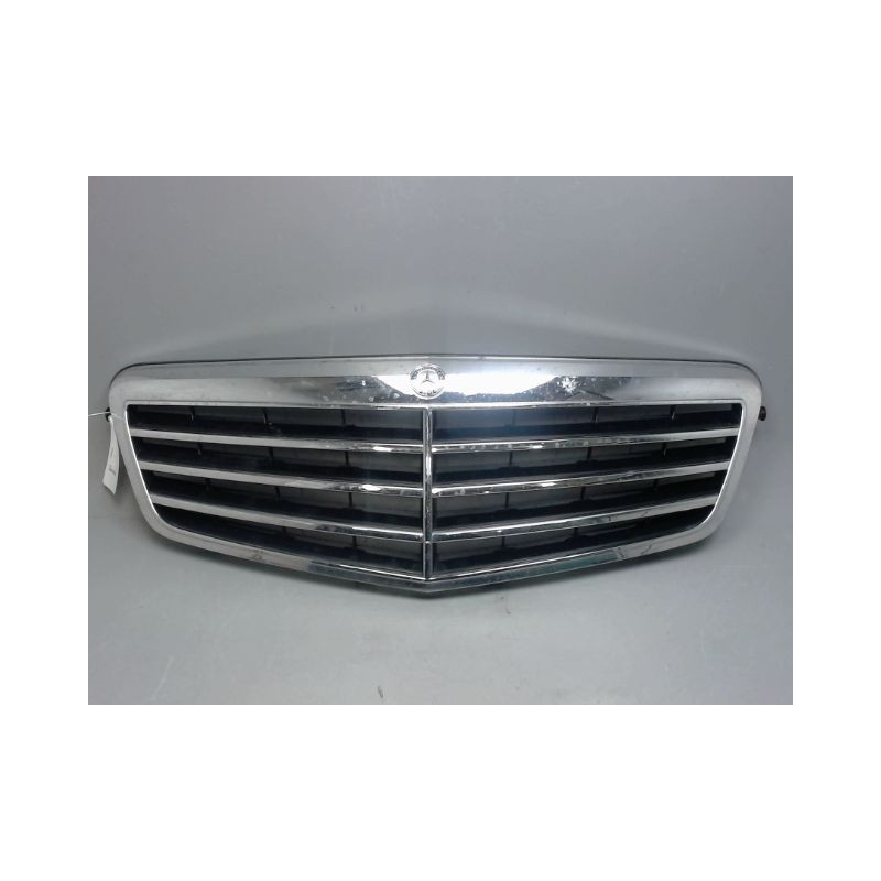 CALANDRE MERCEDES CLASSE E