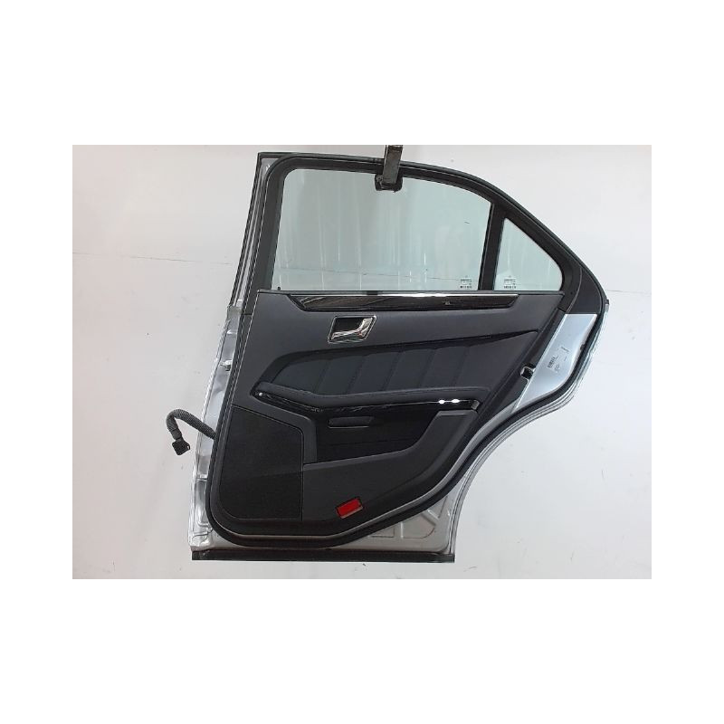 PORTE ARRIERE DROIT MERCEDES CLASSE E