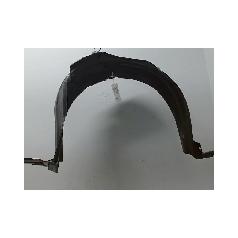 PARE-BOUE AVANT DROIT TOYOTA YARIS 2005-