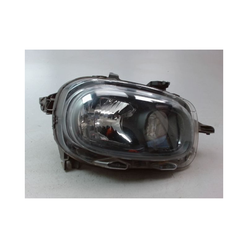 PHARE DROIT CITROEN C3 2009-