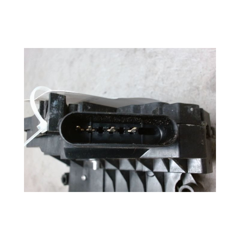 SYSTEME CONDAMNATION ARRIERE DROIT FORD FIESTA 2008-