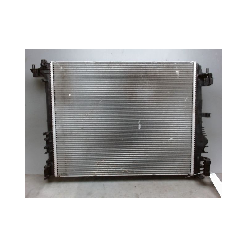 RADIATEUR RENAULT MEGANE IV