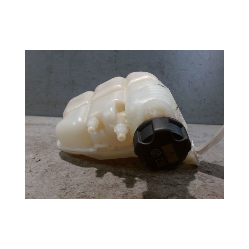 VASE EXPANSION B.M.W. SERIE 2