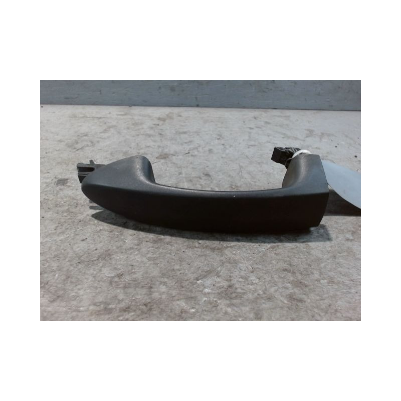 POIGNEE EXTERIEURE PORTE ARRIERE DROIT FORD FIESTA 2010-