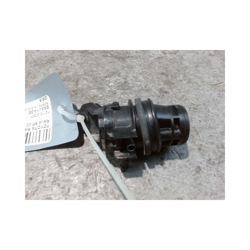 POMPE LAVE-GLACE AVANT TOYOTA RAV4 2006