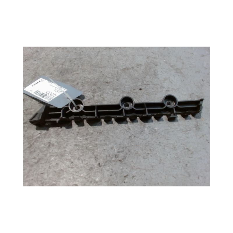 SUPPORT PARE-CHOC ARD SKODA FABIA 2007-