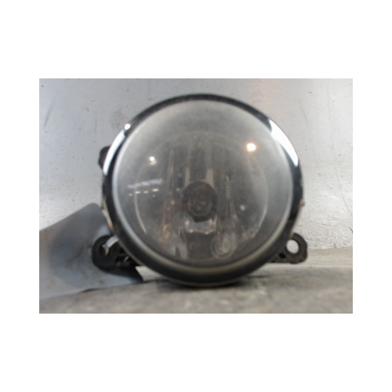PHARE ANTIBROUILLARD AVANT DROIT SUZUKI SWIFT