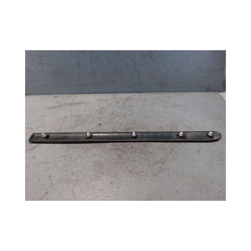 PROTECTION PORTE ARRIERE DROIT PEUGEOT 3008 2009-