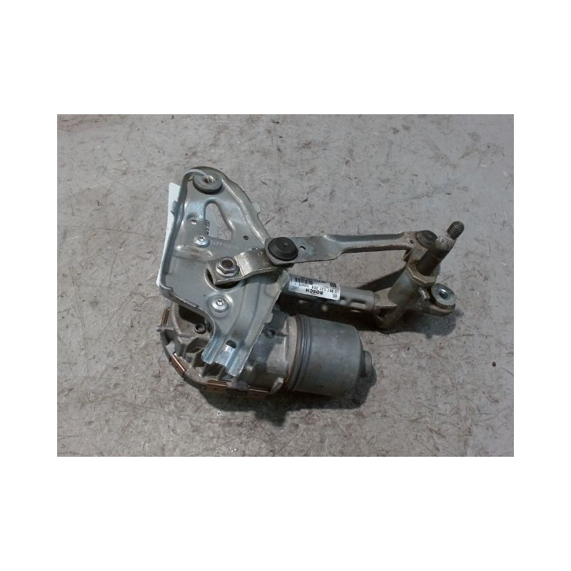MOTEUR ESSUIE-GLACE AVD PEUGEOT 3008 2009-