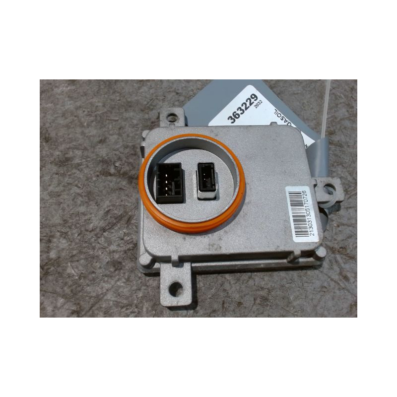 BOITIER XENON PHARE GAUCHE AUDI Q5