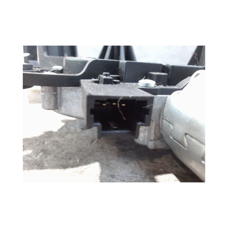 MOTEUR ESSUIE-GLACE ARRIERE CITROEN C3 2009-