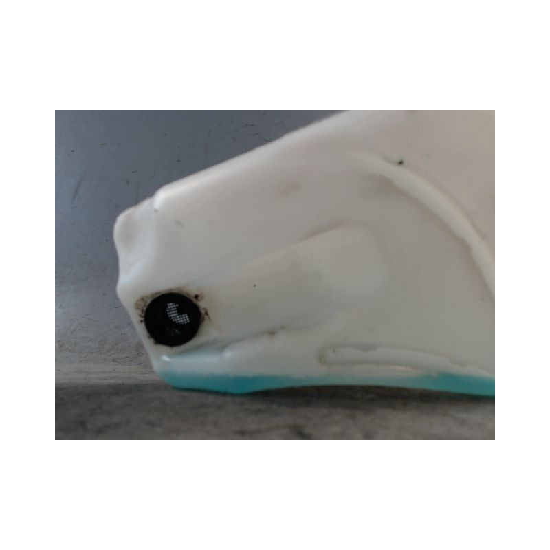 RESERVOIR LAVE-GLACE AVANT FORD FIESTA 2005-