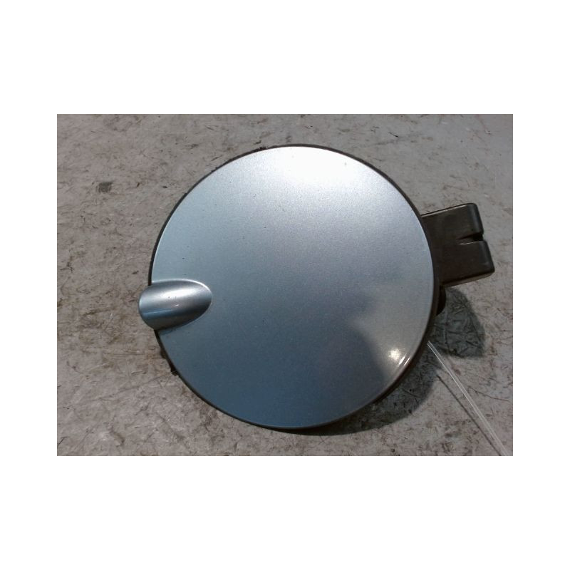VOLET DE TRAPPE CARBURANT OPEL CORSA 2000-8.2003