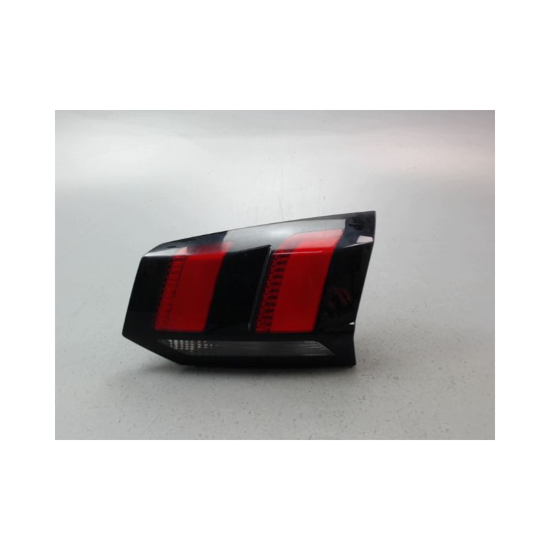 FEU ARRIERE INTERIEUR DROIT PEUGEOT 5008 2009-
