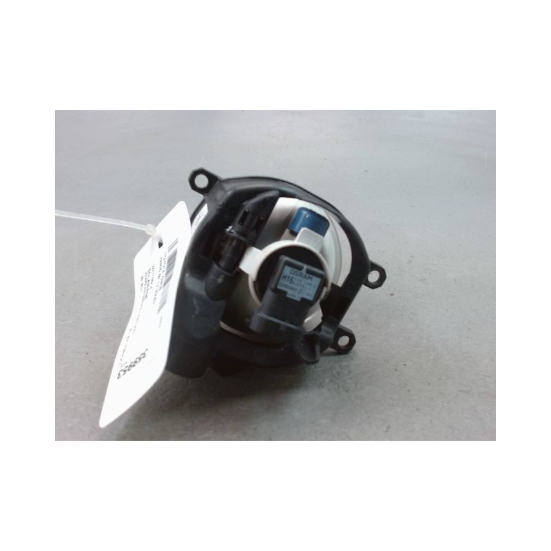 PHARE ANTIBROUILLARD AVANT DROIT TOYOTA YARIS 2005-