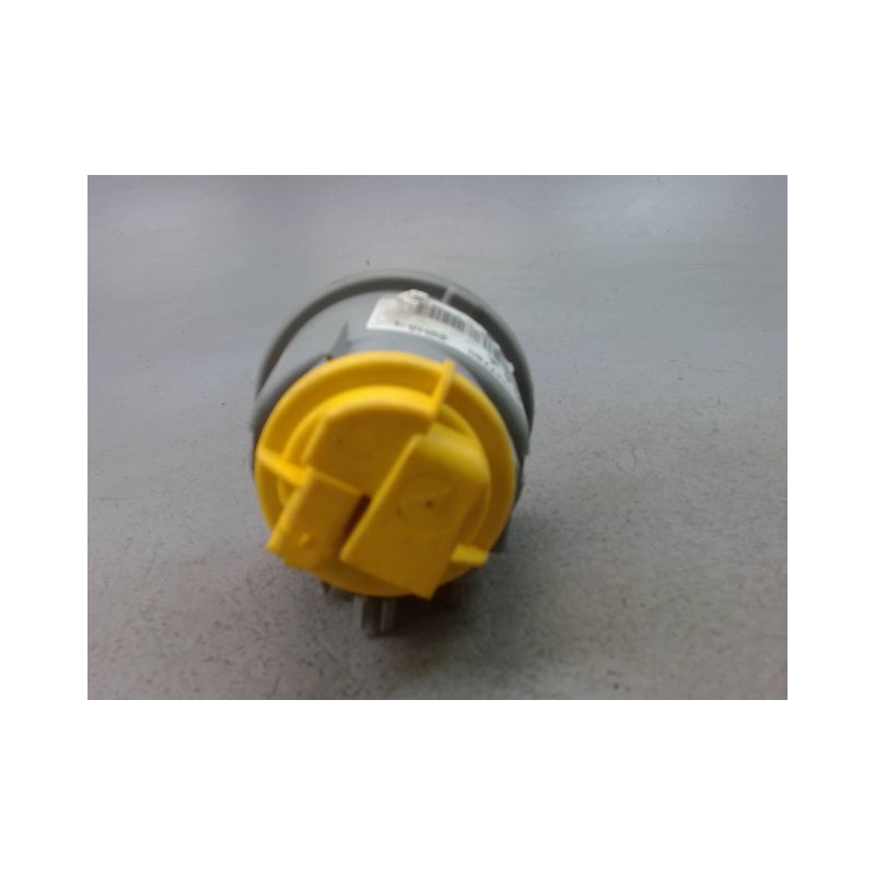 PHARE ANTIBROUILLARD AVANT GAUCHE PEUGEOT 1007 2005-2010