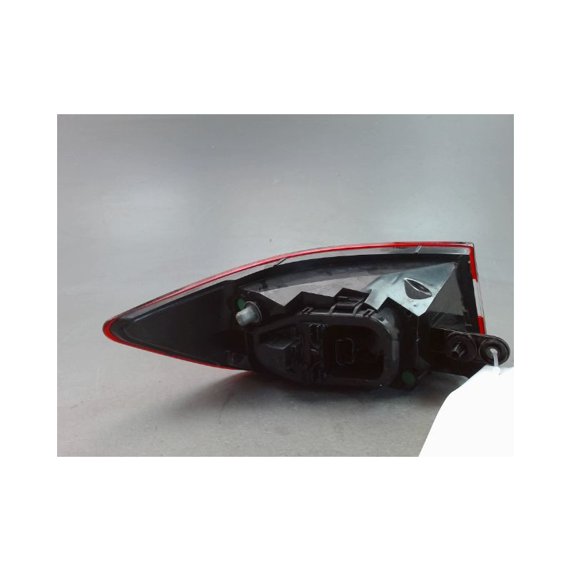 FEU ARRIERE DROIT RENAULT CLIO IV Phase 1 2012-...
