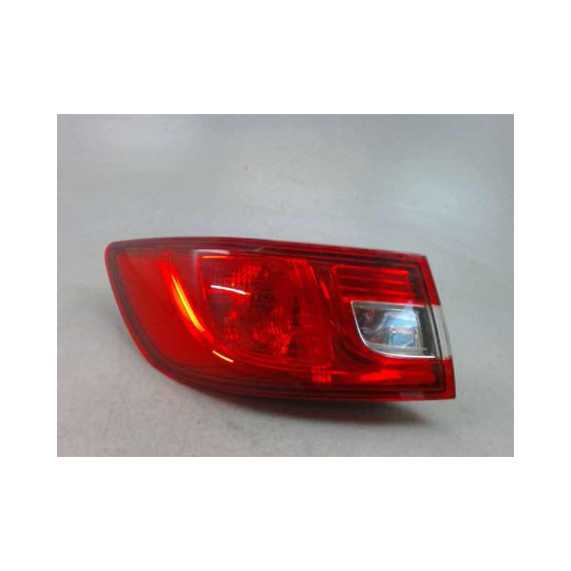 FEU ARRIERE GAUCHE  RENAULT CLIO IV Phase 1 2012-...