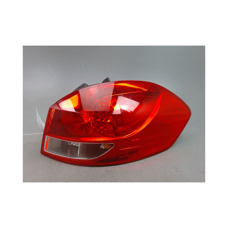 FEU ARRIERE DROIT RENAULT CLIO ESTATE III Phase 2 2009-2014