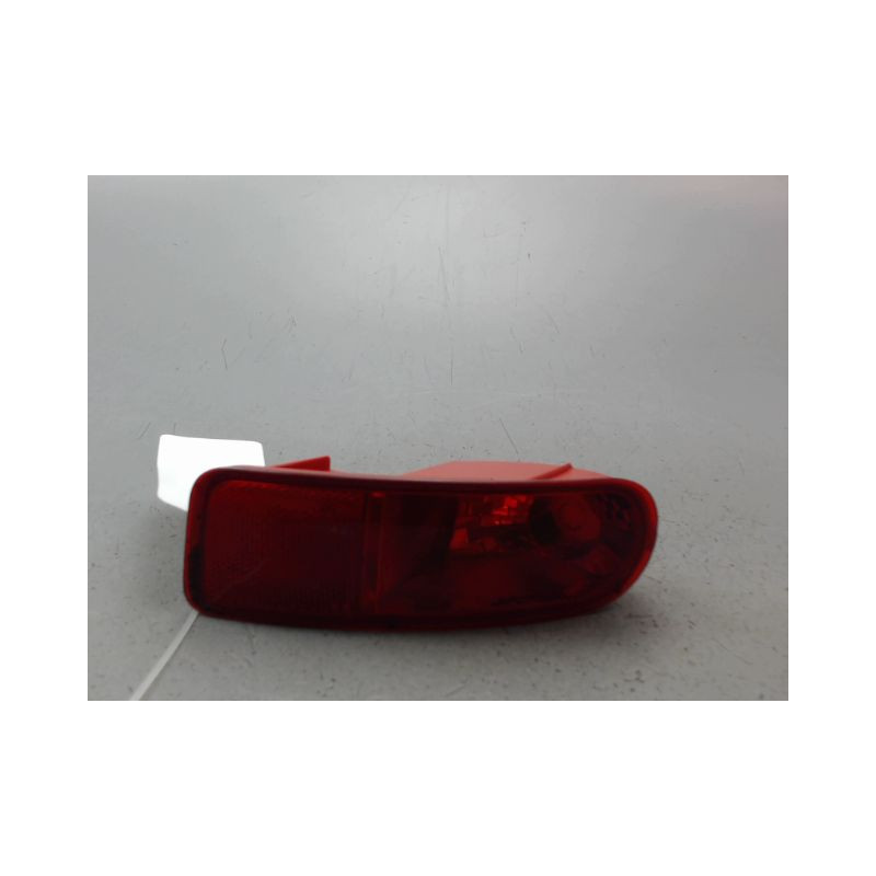 FEU DE PARE-CHOC ARRIERE DROIT RENAULT CLIO ESTATE III Phase 2 2009-2014
