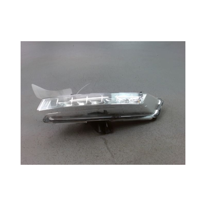 FEUX POSITION GAUCHE RENAULT CLIO IV