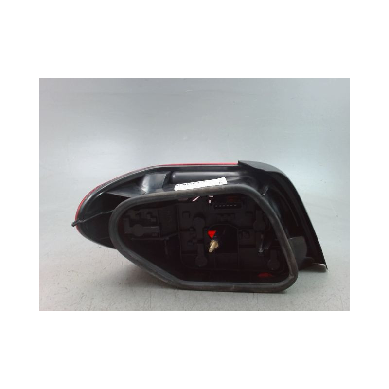 FEU ARRIERE DROIT CITROEN XSARA Phase 2 2000-2004