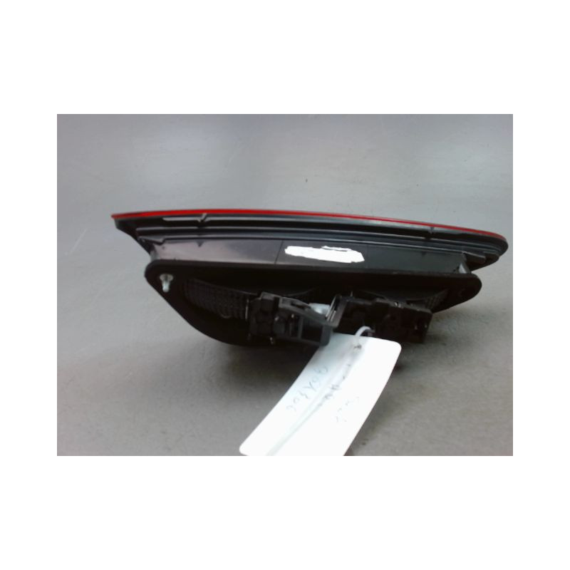 FEU ARRIERE INTERIEUR DROIT SEAT LEON 2009-