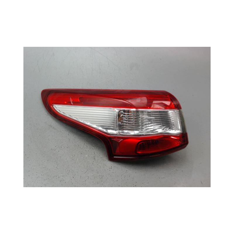 FEU ARRIERE GAUCHE  NISSAN QASHQAI BREAK II Phase 1 2014-...