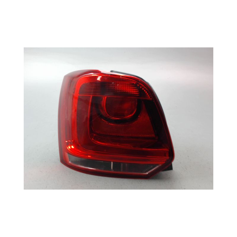 FEU ARRIERE GAUCHE  VOLKSWAGEN POLO V Phase 1 (6R) 2009-2014