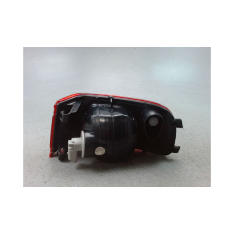FEU DE PARE-CHOC ARRIERE GAUCHE CITROEN C3 PICASSO MONOSP. Phase 1 2009-2012