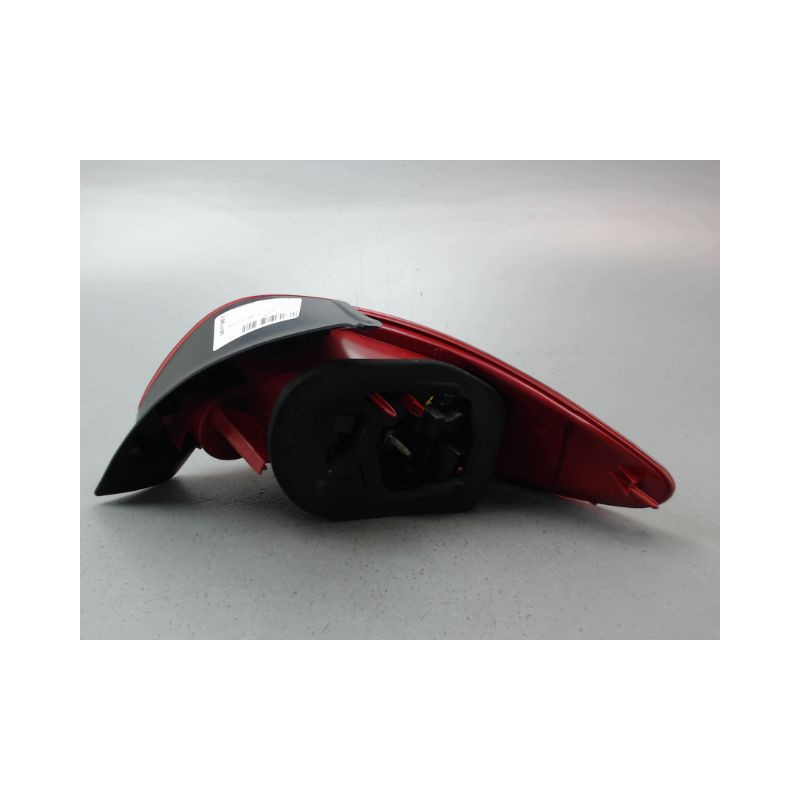 FEU ARRIERE GAUCHE  PEUGEOT 206 1998-2009