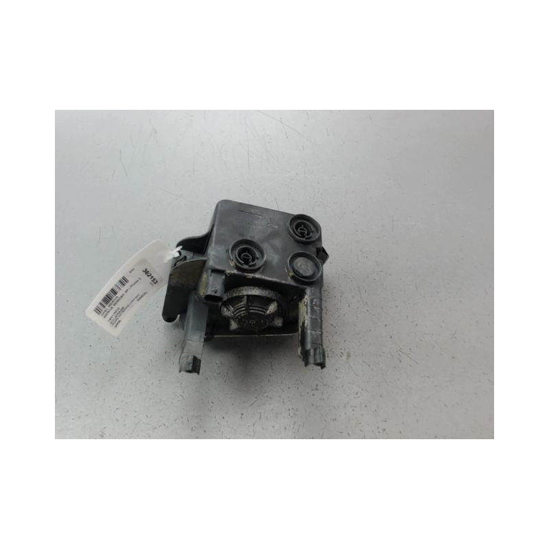 PHARE ANTIBROUILLARD AVANT DROIT OPEL MERIVA MONOSP. I Phase 2 (A) 2006-2010