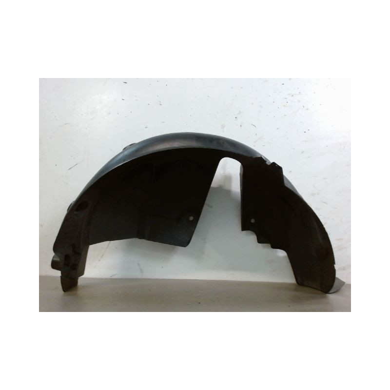 PARE-BOUE ARRIERE GAUCHE RENAULT CLIO