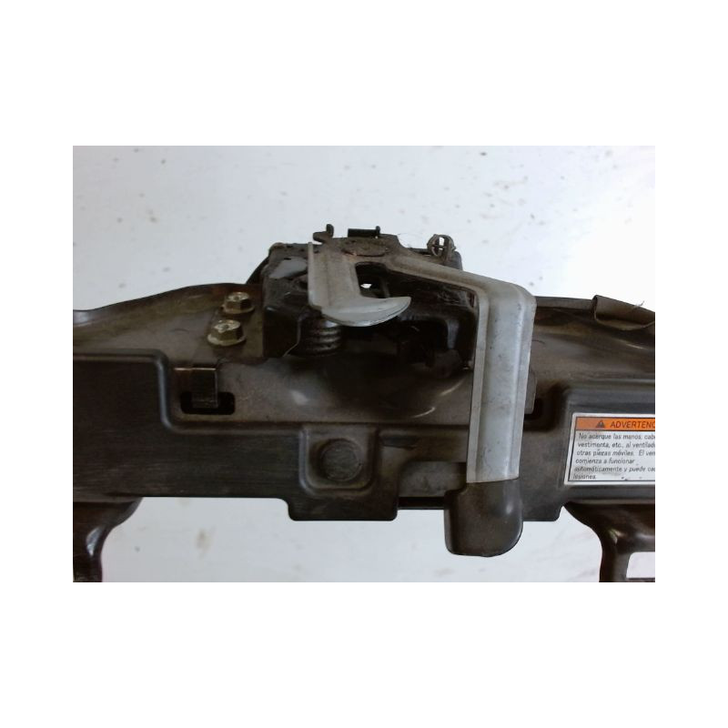 TRAVERSE SUPERIEURE ARMATURE AVANT SUZUKI SWIFT