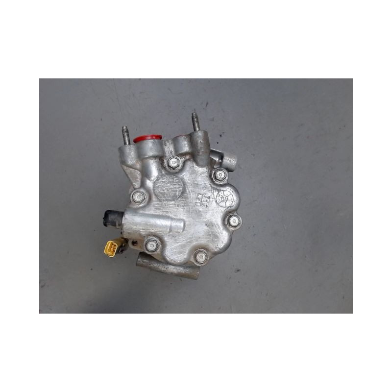 COMPRESSEUR AIR CONDITIONNE PEUGEOT PARTNER