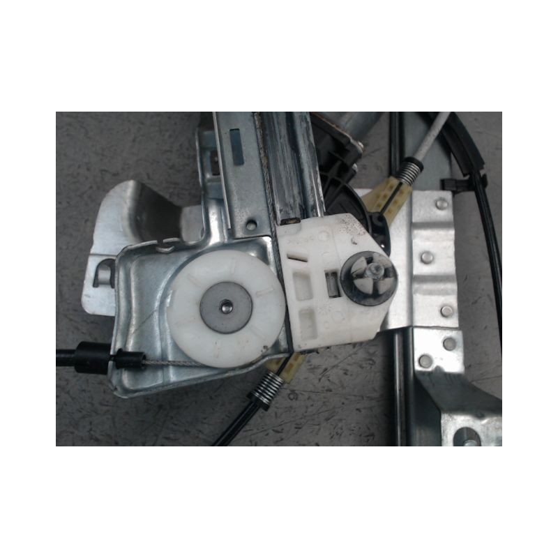MECANISME LEVE-GLACE AVANT DROIT RENAULT KANGOO