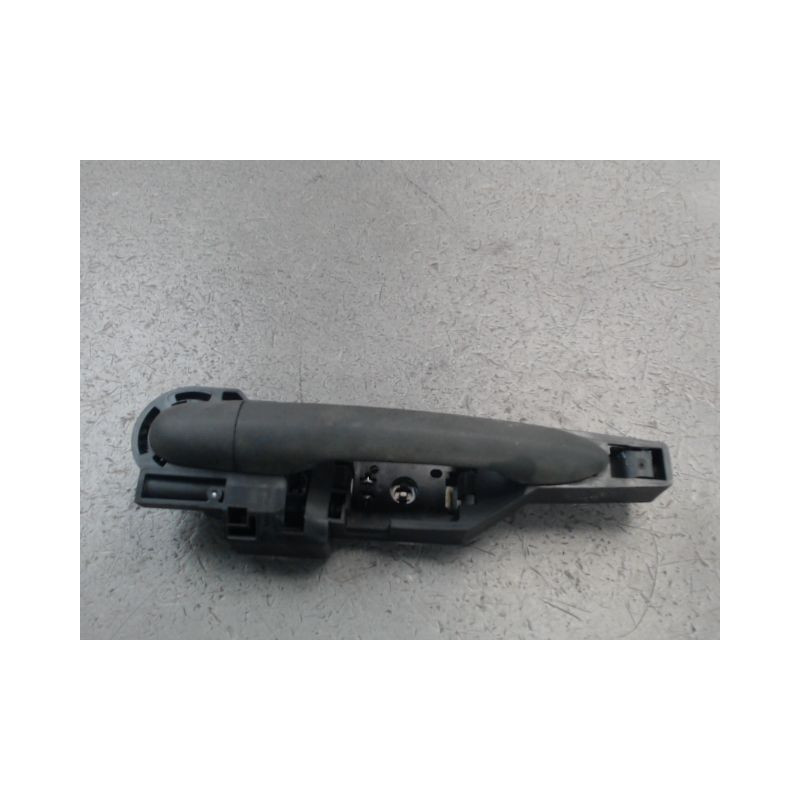 POIGNEE EXTERIEURE PORTE AVANT DROIT RENAULT KANGOO
