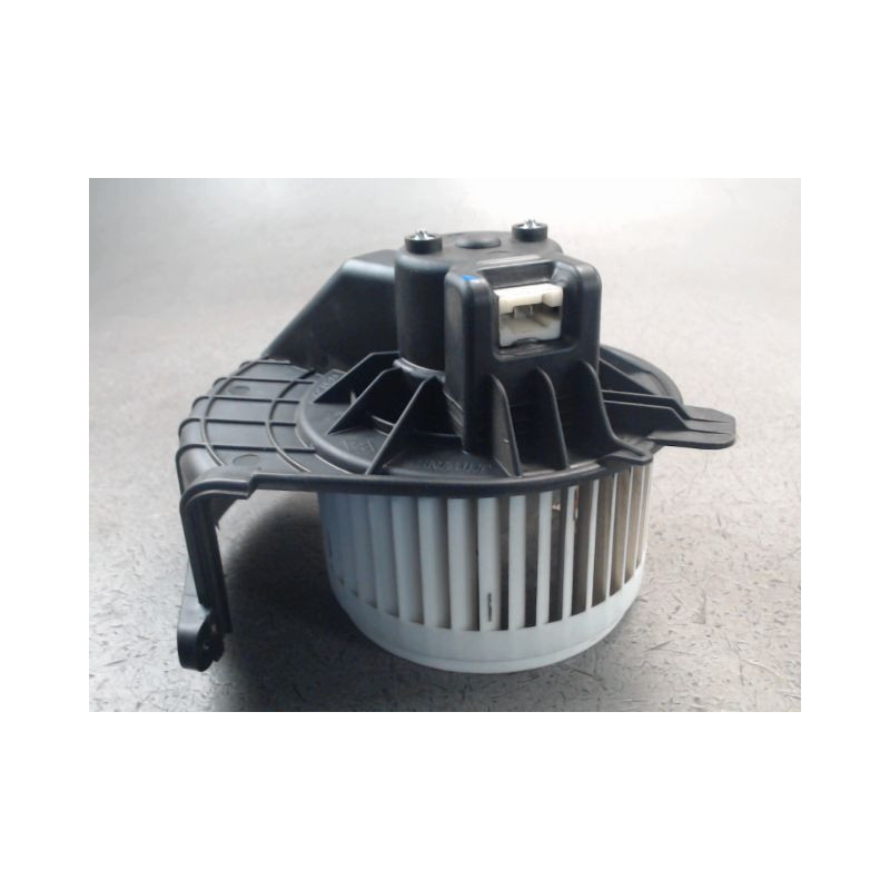 MOTEUR VENTILATEUR CHAUFFAGE RENAULT KANGOO