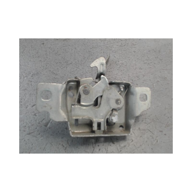 SERRURE CAPOT RENAULT KANGOO