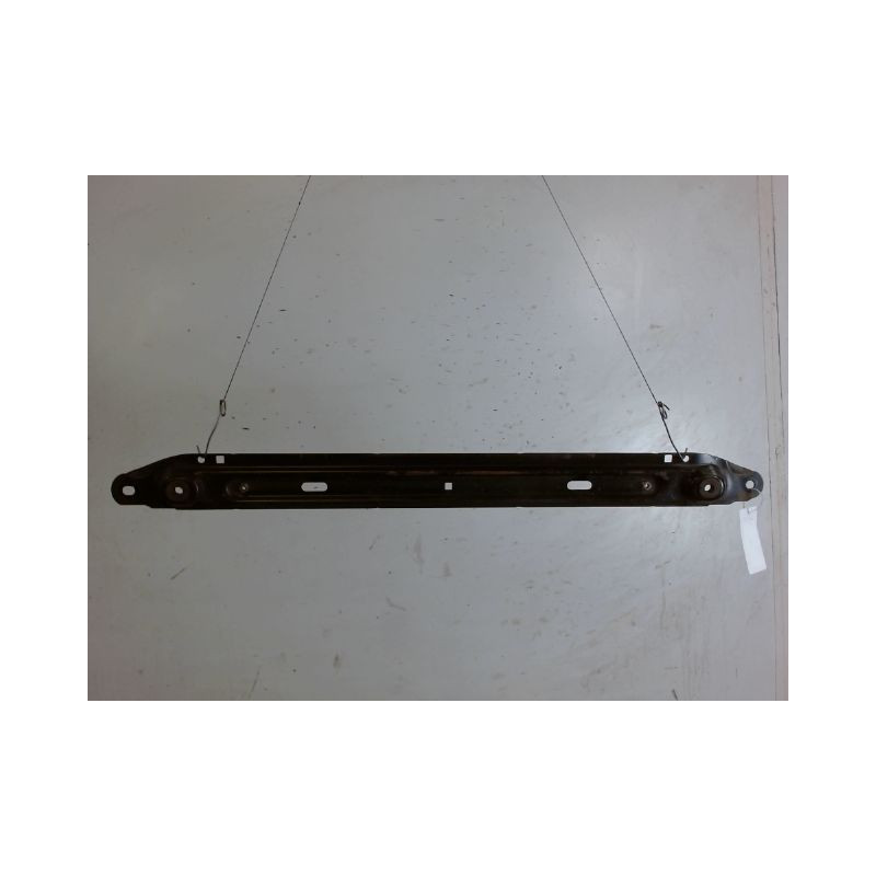 TRAVERSE INFERIEURE ARMATURE AVANT CITROEN C4