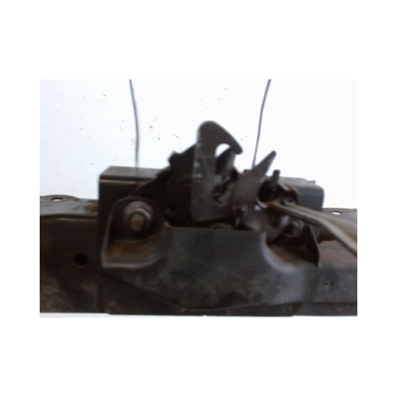 TRAVERSE SUPERIEURE ARMATURE AVANT CITROEN C4