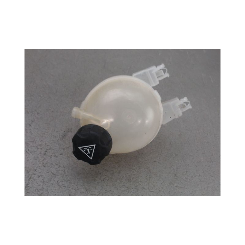 VASE EXPANSION PEUGEOT 208