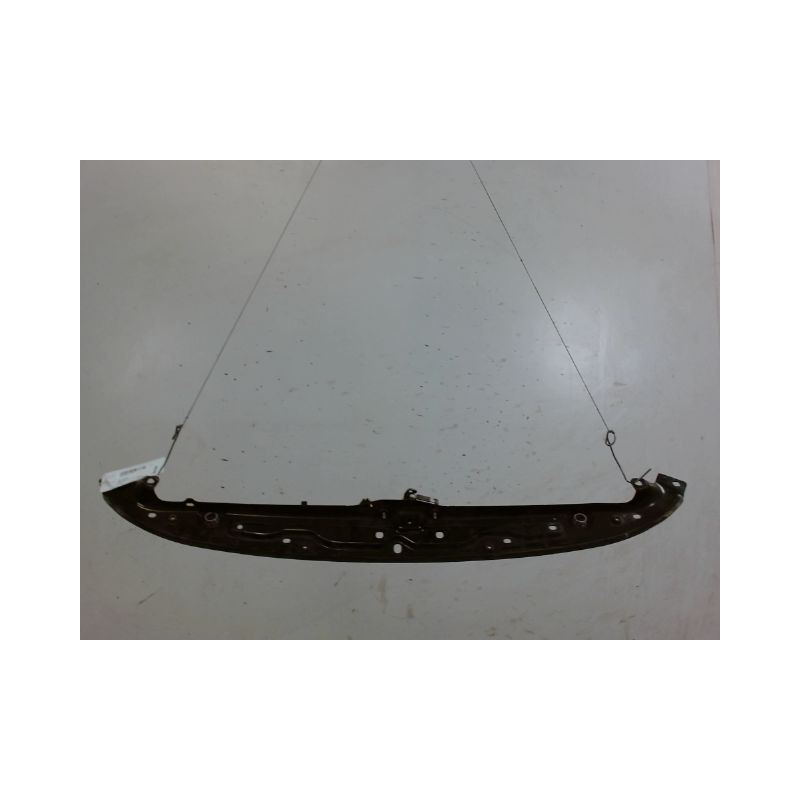 TRAVERSE SUPERIEURE ARMATURE AVANT PEUGEOT 206