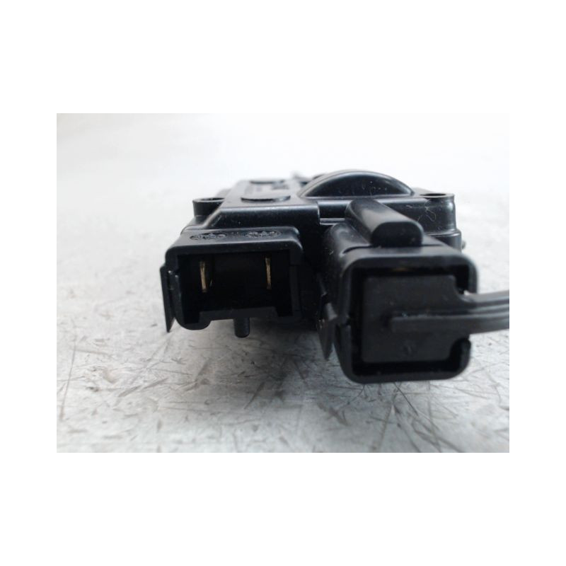ACTIONNEUR TRAPPE CARBURANT RENAULT CLIO