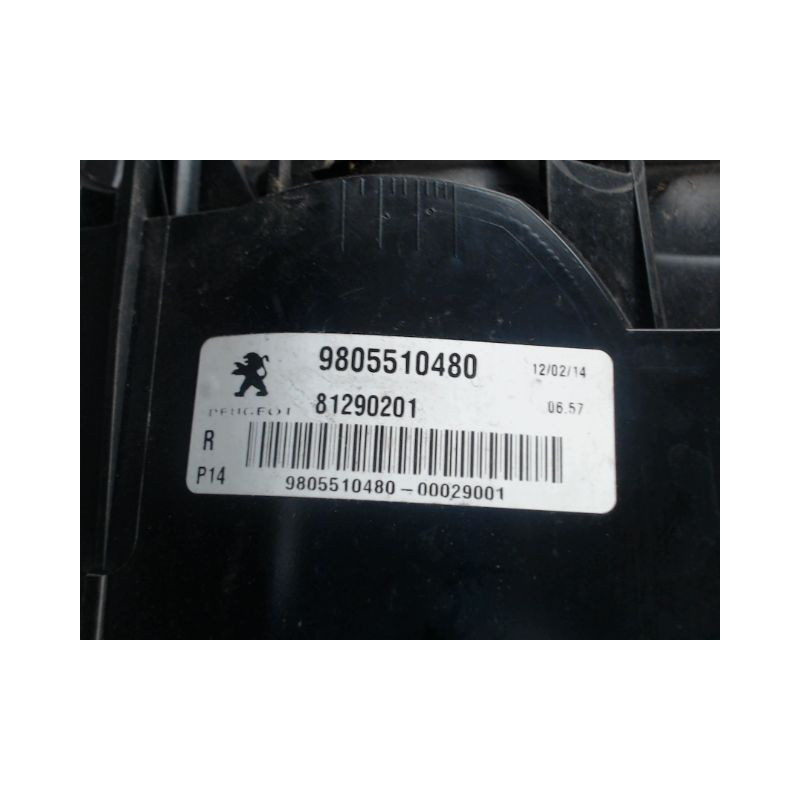 FEU ARRIERE DROIT PEUGEOT 3008