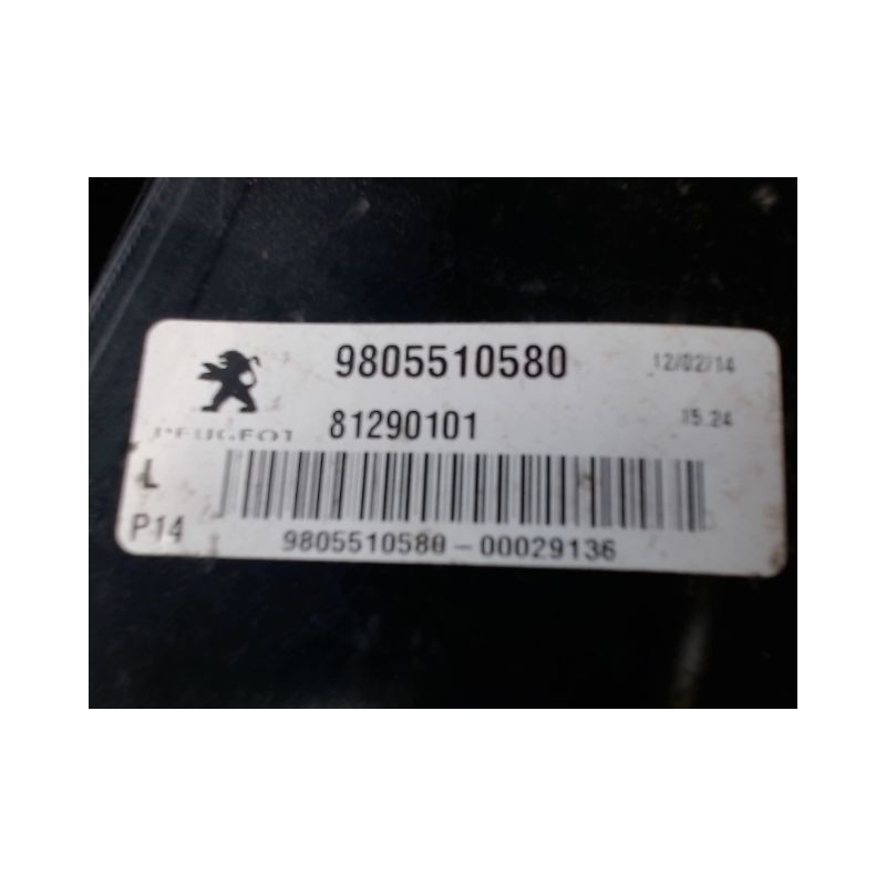 FEU ARRIERE GAUCHE  PEUGEOT 3008