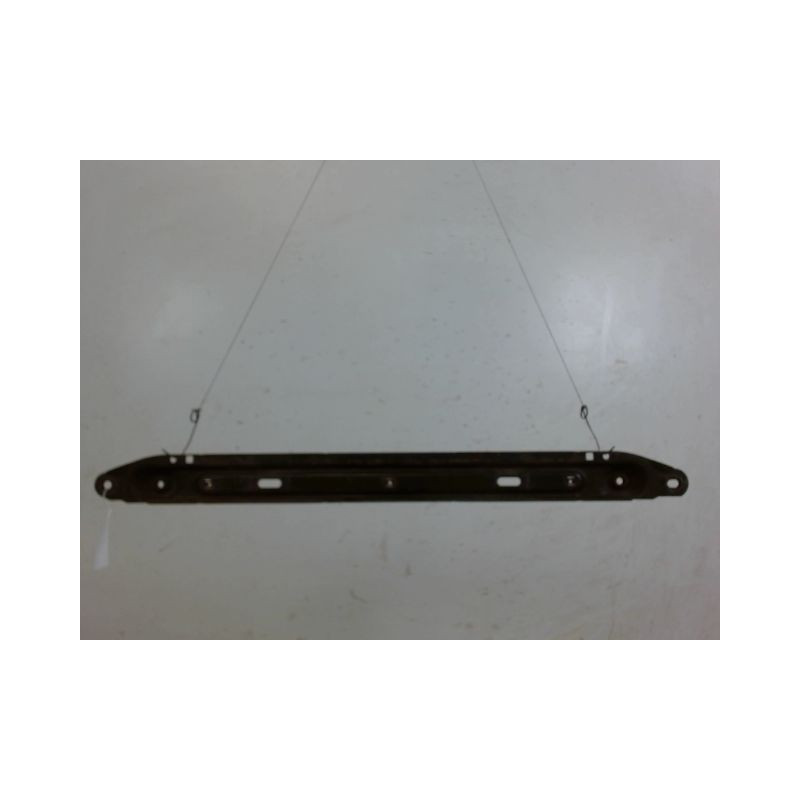 TRAVERSE INFERIEURE ARMATURE AVANT PEUGEOT 308